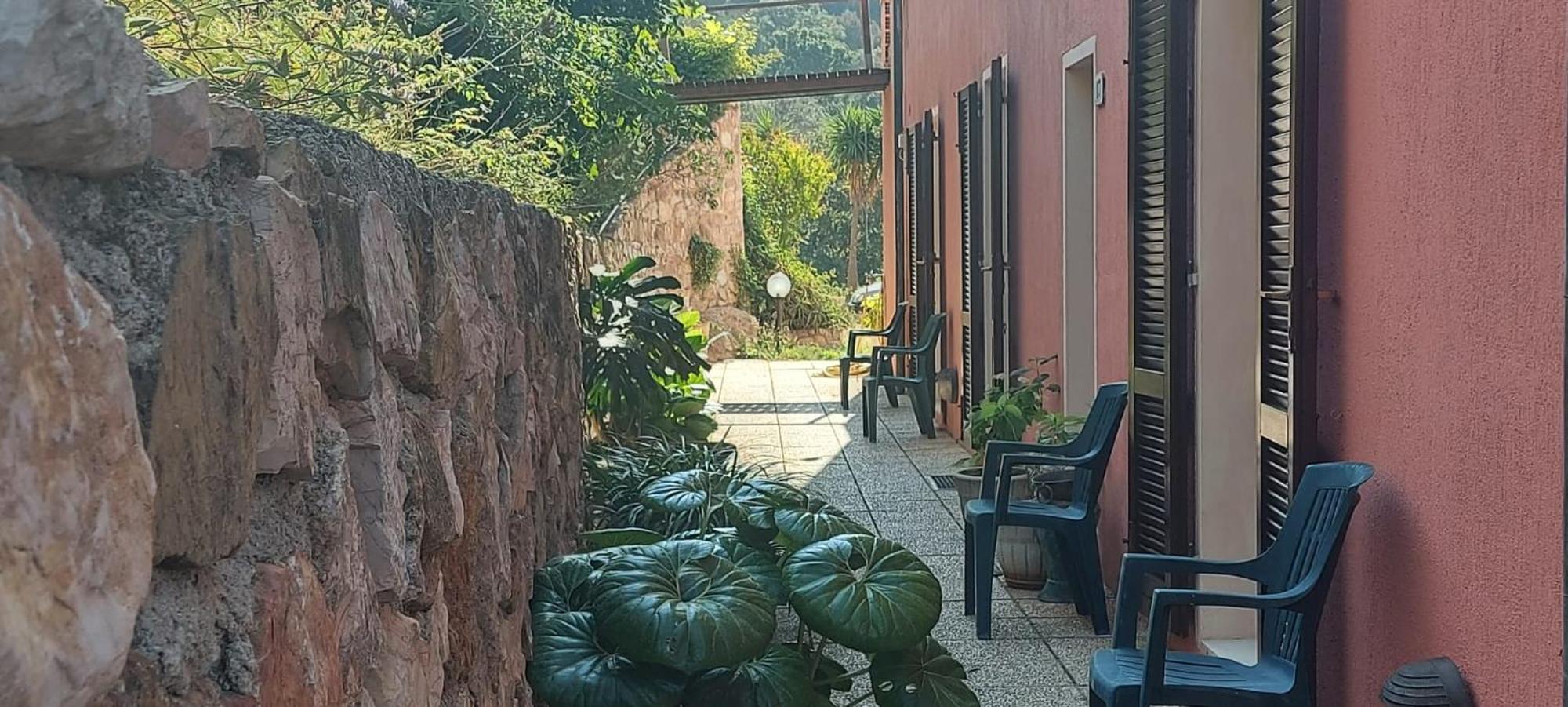 פורטופראיו Hotel La Feluca מראה חיצוני תמונה