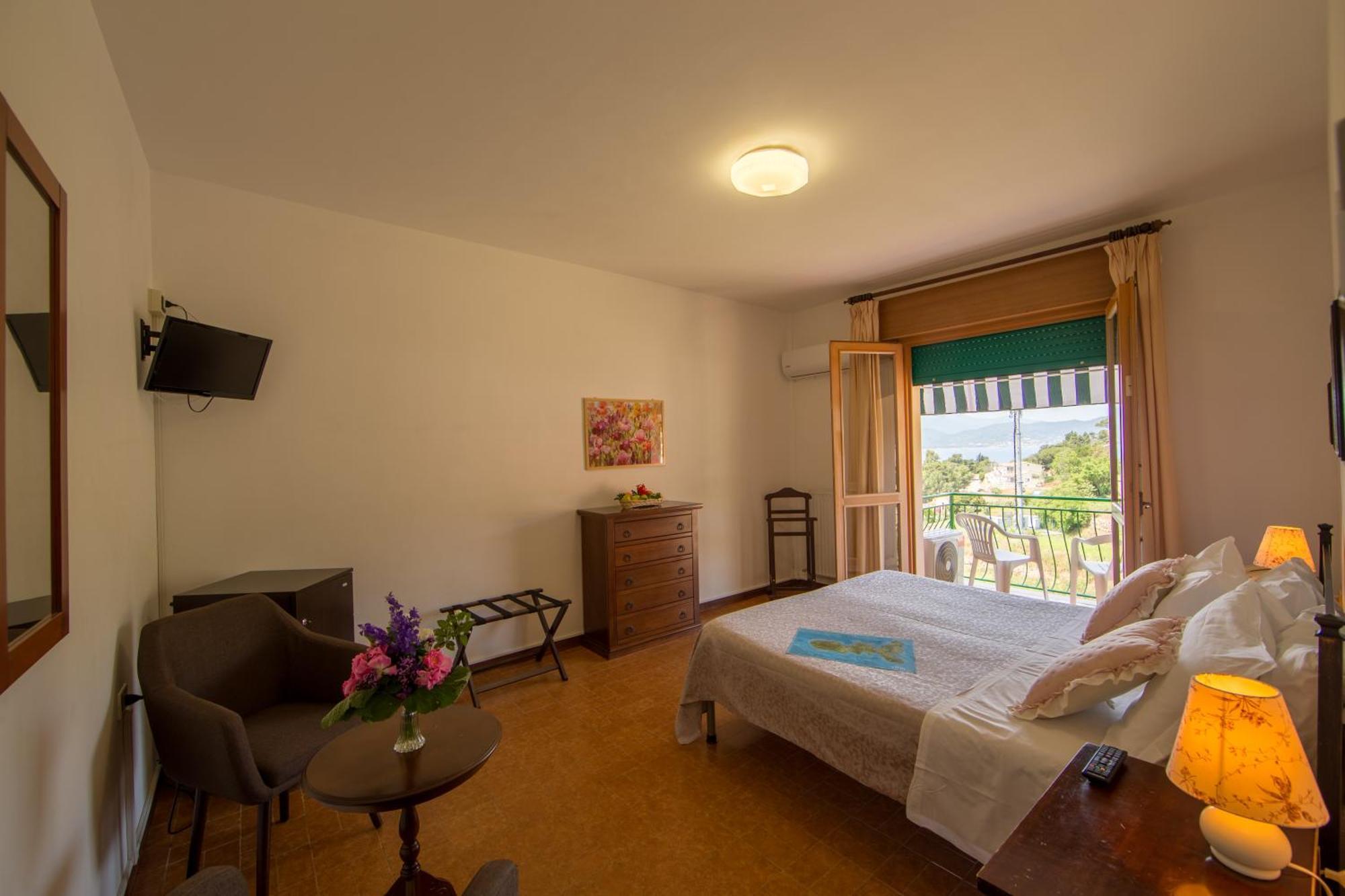 פורטופראיו Hotel La Feluca מראה חיצוני תמונה